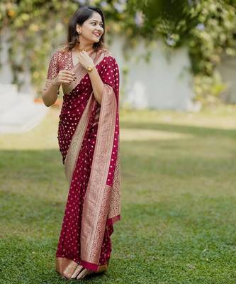Maroon silk blend jacuard work festival saree with unstitched blouse piece 4