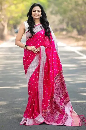 Pink  silk blend jacuard work festival saree with unstitched blouse piece