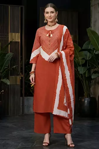 Rust floral printed straight kurta set for women