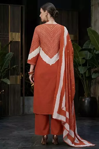 Rust floral printed straight kurta set for women