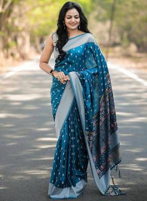 Rama  silk blend jacuard work festival saree with unstitched blouse piece 1