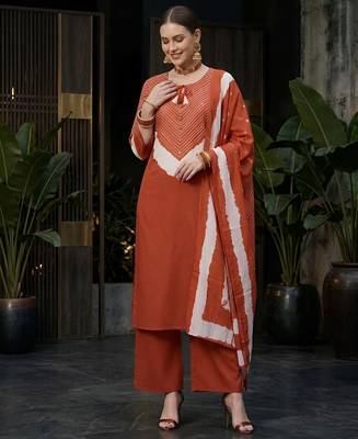 Rust floral printed straight kurta set for women 5