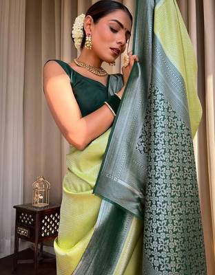 Pista green silk blend jacuard work festival saree with unstitched blouse piece 5