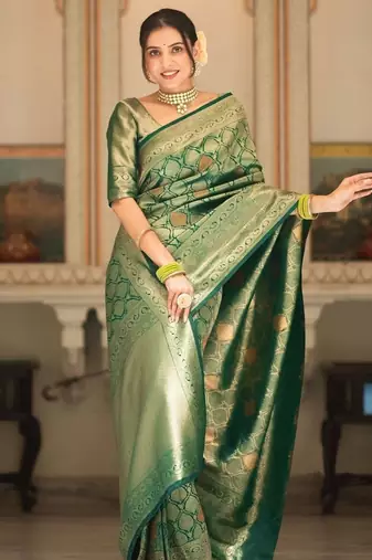 Green silk blend jacuard work festival saree with unstitched blouse piece