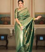 Green silk blend jacuard work festival saree with unstitched blouse piece