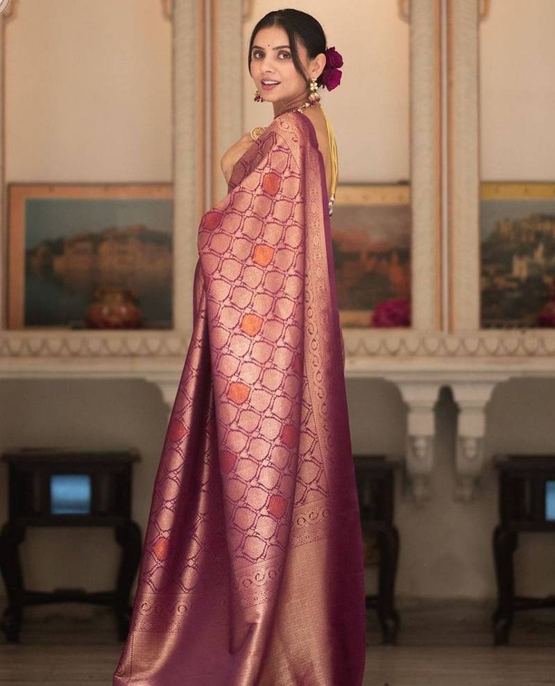 Wine silk blend jacuard work festival saree with unstitched blouse piece