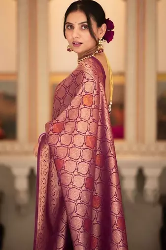 Wine silk blend jacuard work festival saree with unstitched blouse piece