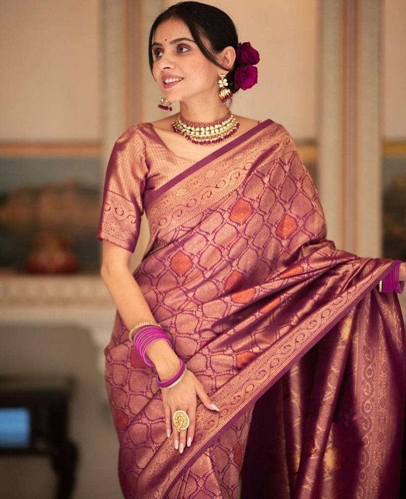 Wine silk blend jacuard work festival saree with unstitched blouse piece