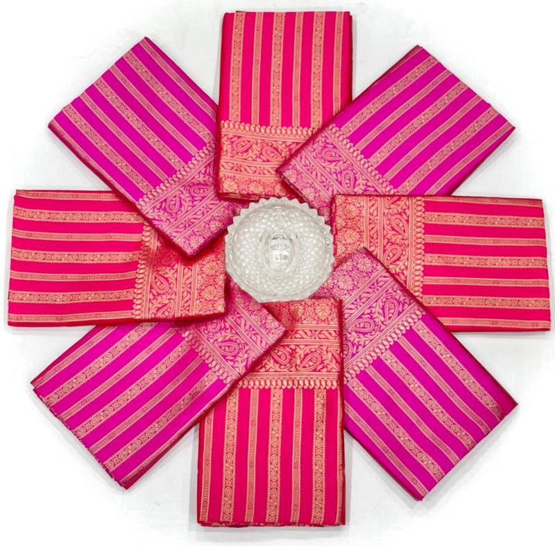 Pink silk blend jacuard work festival saree with unstitched blouse piece
