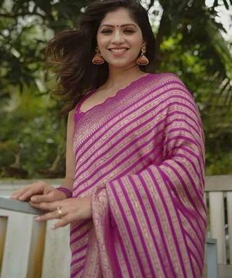 Purple silk blend jacuard work festival saree with unstitched blouse piece 4