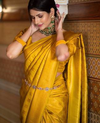 Yellow silk blend jacuard work festival saree with unstitched blouse piece 2