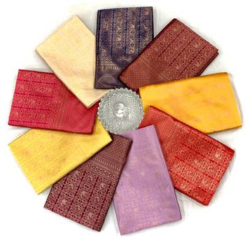 Yellow silk blend jacuard work festival saree with unstitched blouse piece 3
