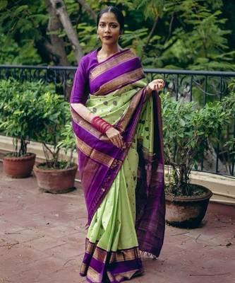 Pista purple silk blend jacuard work festival saree with unstitched blouse piece 3