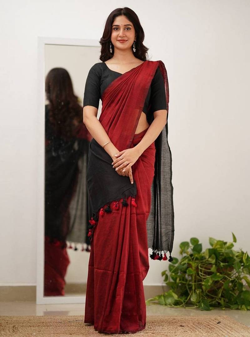 Maroon black silk blend jacuard work festival saree with unstitched blouse piece