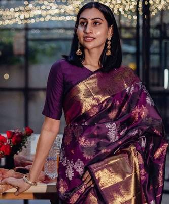 Wine silk blend jacuard work festival saree with unstitched blouse piece 4