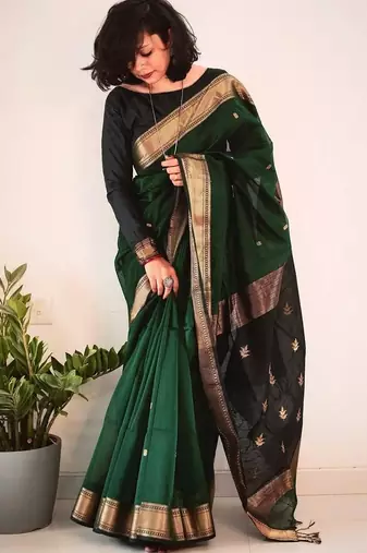 Green silk blend jacuard work festival saree with unstitched blouse piece
