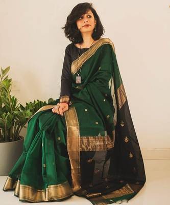 Green silk blend jacuard work festival saree with unstitched blouse piece 3