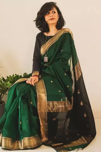 Green silk blend jacuard work festival saree with unstitched blouse piece