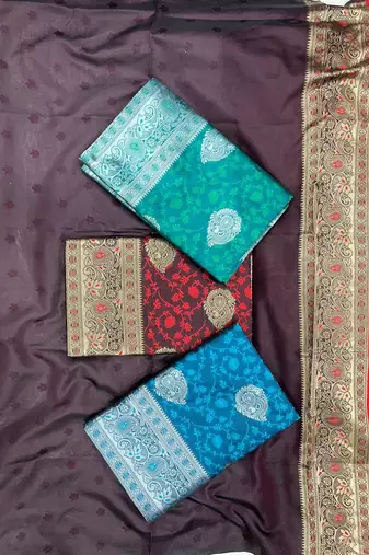 Green silk blend jacuard work festival saree with unstitched blouse piece