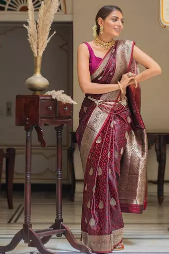 Maroon silk blend jacuard work festival saree with unstitched blouse piece