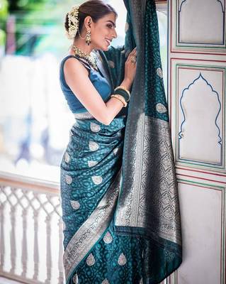 Rama silk blend jacuard work festival saree with unstitched blouse piece 3