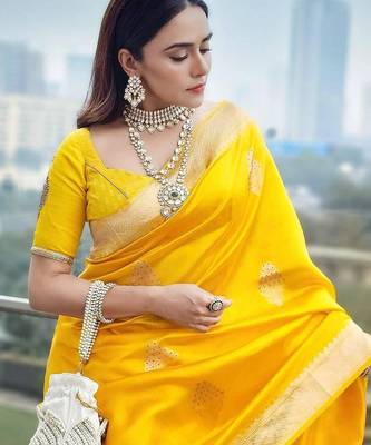Yellow silk blend jacuard work festival saree with unstitched blouse piece 2