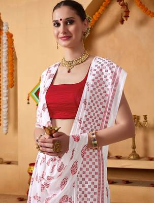 White floral print georgette ethnic festive saree with blouse 5