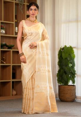 Aarini- Silk blend saree with contrast blouse piece Hand Embroidery 1