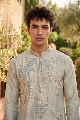 Cream tissue kurta pant set with embroidery and sequin work 2