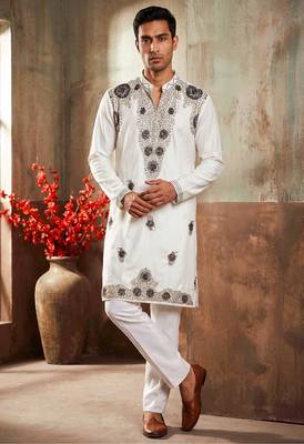 White lachka kurta pant set withembroidery and handwork 1