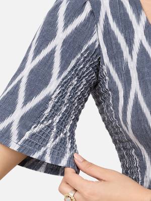 Side smocked stretchable grey ikkat cotton printed non padded readymade saree blouse 4
