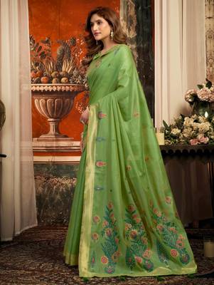 green zari woven cotton blend traditional saree with blouse 3