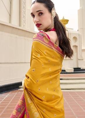 mustard banarasi silk blend festive wear saree 3