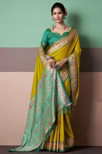 pear patola silk blend casual wear saree