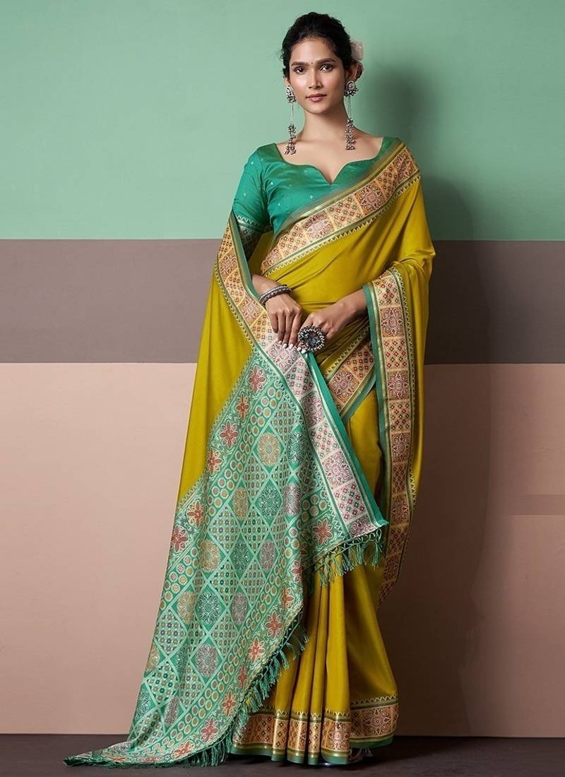 pear patola silk blend casual wear saree