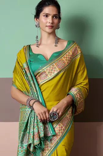 pear patola silk blend casual wear saree