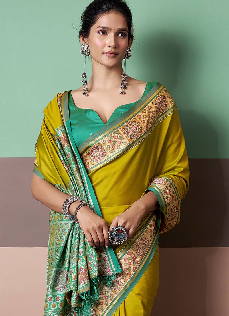 pear patola silk blend casual wear saree