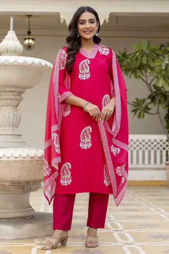 Pink printed rayon kurta pant set with printed chanderi cotton dupatta