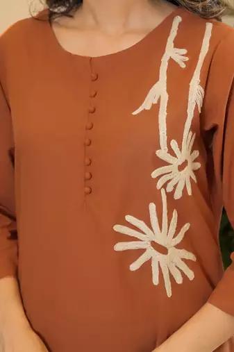 Brown printed rayon slub kurta set with gadhwal silk pants and chanderi dupatta