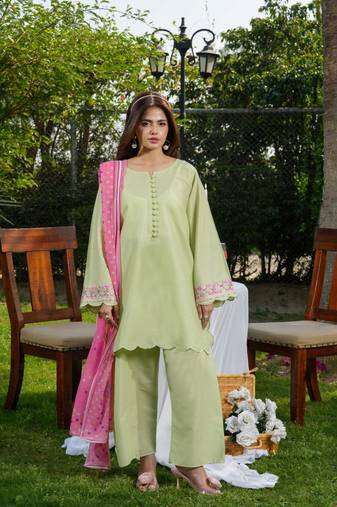 Pastel Green Embroidered Kurta Pant Set with Pink Dupatta