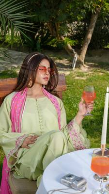 Pastel Green Embroidered Kurta Pant Set with Pink Dupatta 5