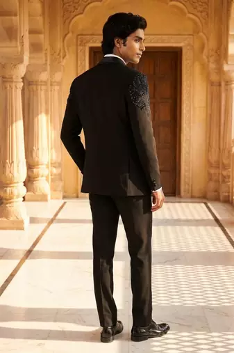 Outluk vol. 56 presents heavy lachaka bledger set with cotton lining, intricate handwork & designer party wear