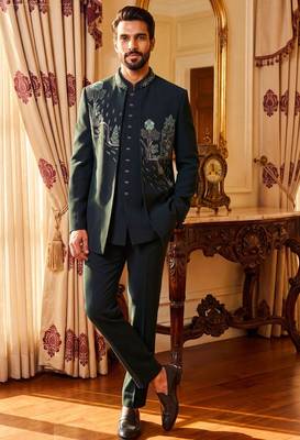 Heavy lachaka 3-piece short jodhpuri featuring intricate handwork, cotton lining, and a luxurious designer finish. 1