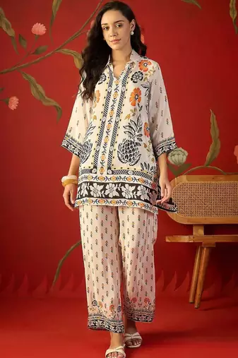 Off white floral printed pure cotton shirt collar tunic co-ord set