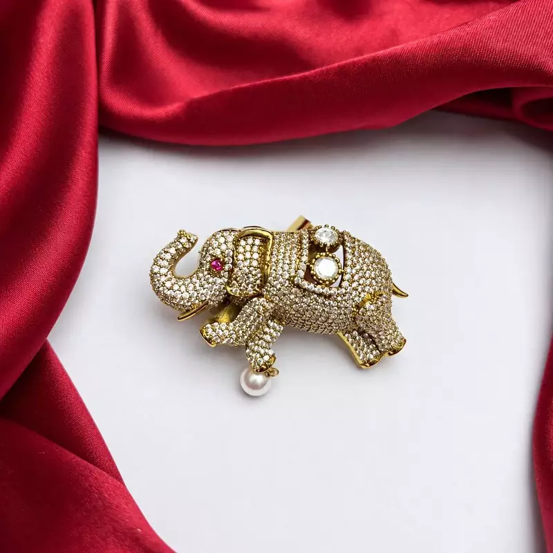 Crystal Elephant Saree Brooch, Pearl Dangle