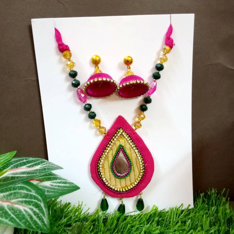 Pink crystal bead fabric neckset