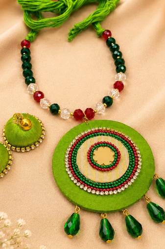 Green crystal fabric neckset