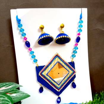 Blue crystal bead fabric neckset 2
