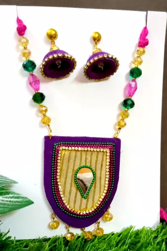 Purple crystal bead fabric neckset