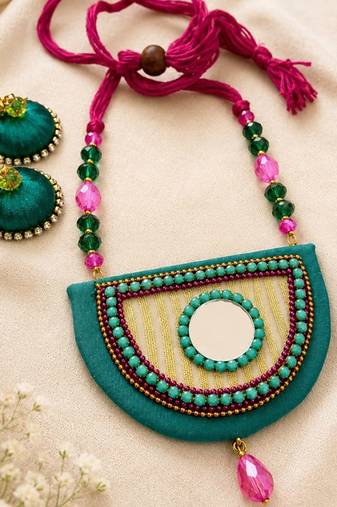 Green crystal bead fabric neckset
